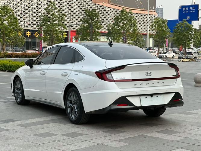 索纳塔十代报价及图片,索纳塔十代报价及图片大全