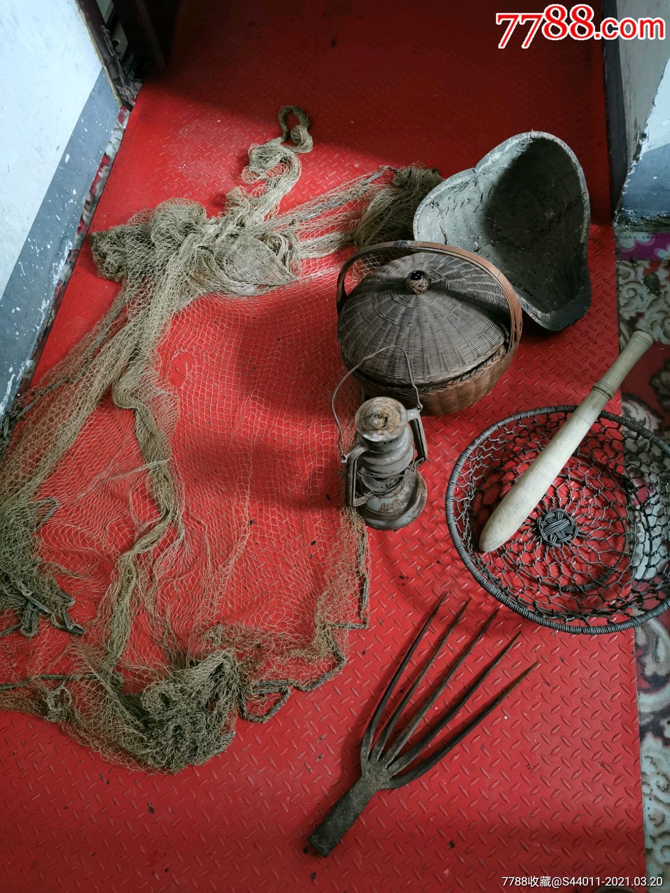 捕鱼工具有哪些图片(捕鱼工具有哪些图片和名称)