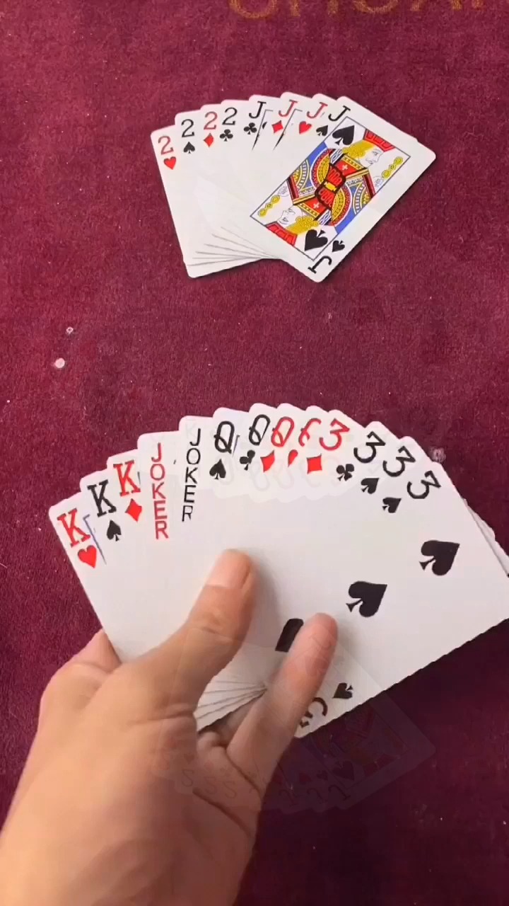 斗地主的出牌顺序顺时针(斗地主出牌顺序顺时针还是逆时针)