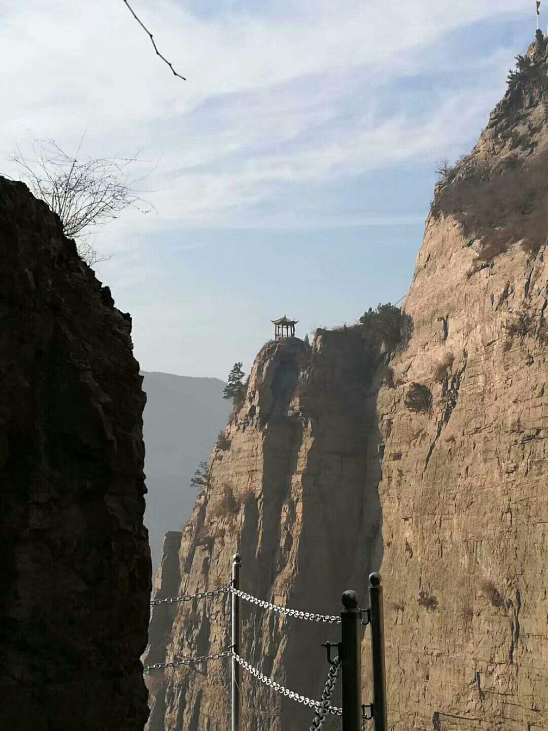 大梯子崖图片-山西大梯崖门票多少钱