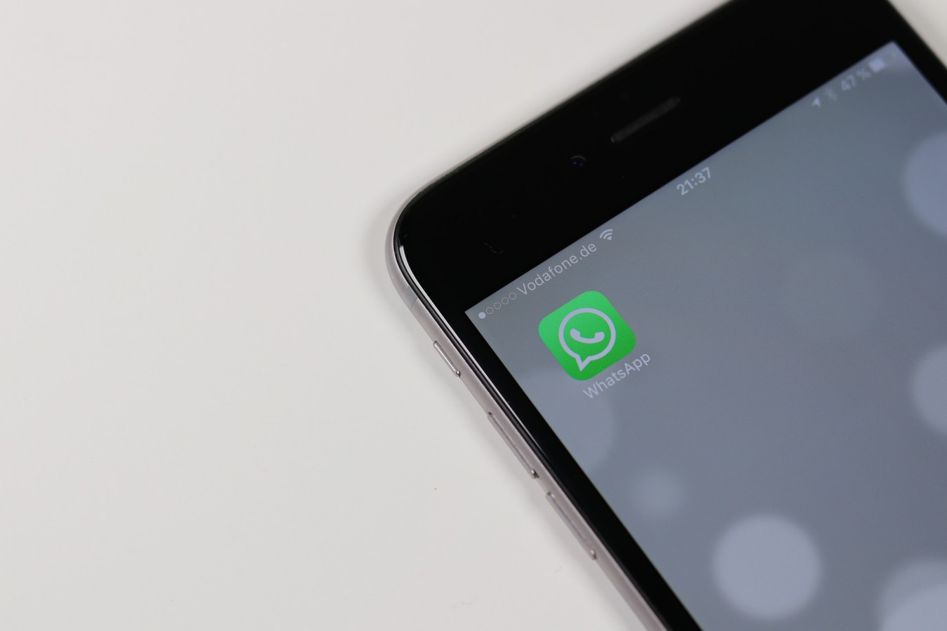 华为手机whatsapp-华为手机whatsapp收不到短信怎么办