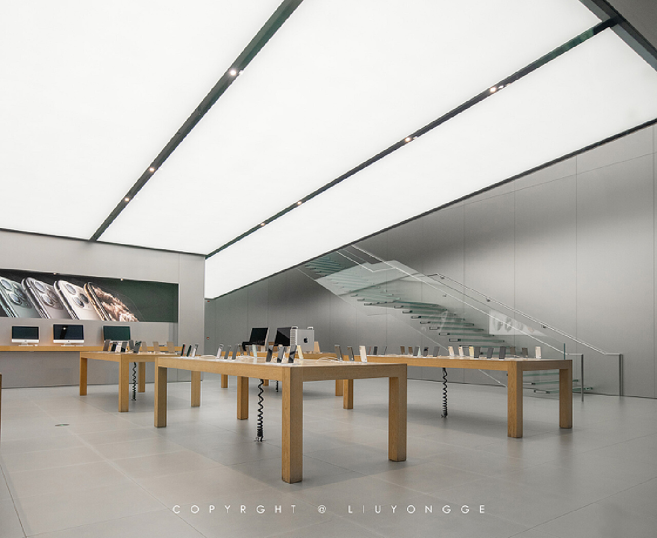 applestore手机商店的简单介绍