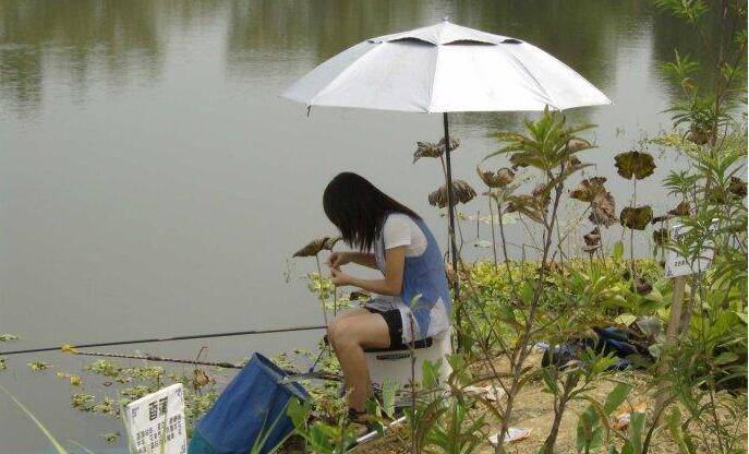 喜欢钓鱼的女人心理分析-喜欢钓鱼的女人是个怎么样的人